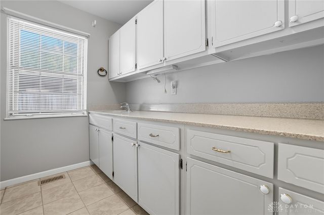 337 Honey Jane Drive, Beavercreek, OH 45434