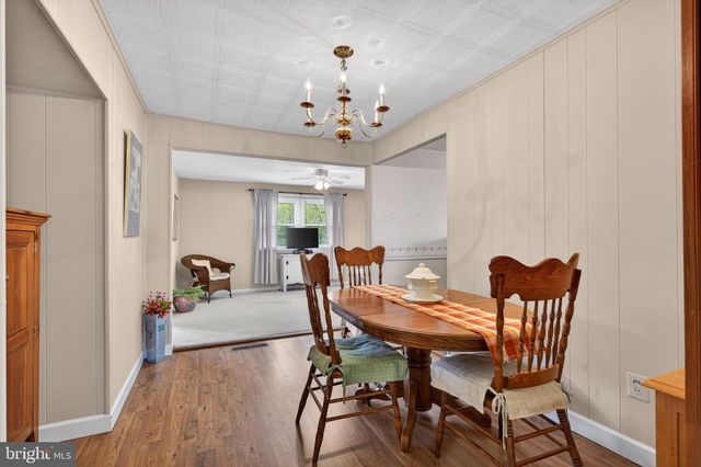 3528 WINDSOR DR, Bensalem, PA 19020