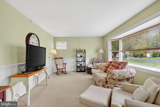 3528 WINDSOR DR, Bensalem, PA 19020