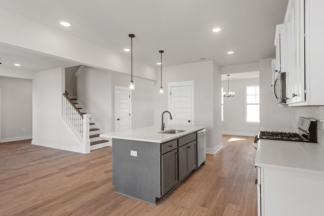 3099 Arrington Drive, White House, TN 37188