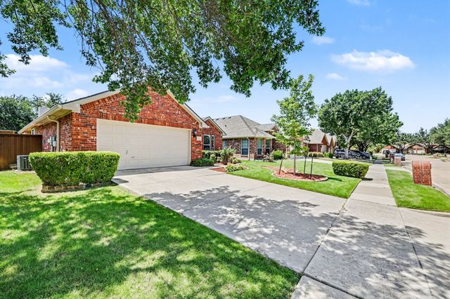 2620 Redcedar Drive, Little Elm, TX 75068