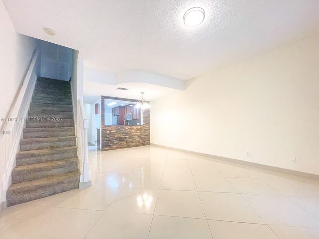 4904 SW 31st Ter, Dania Beach, FL 33312