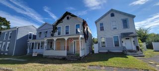 786 4th Avenue, Troy, NY 12182