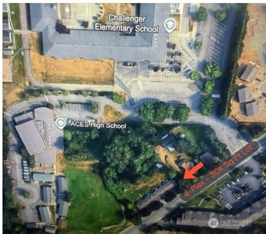 9618 Holly Drive, Everett, WA 98204