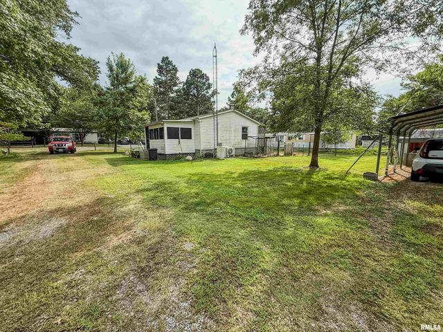 325 E WEBSTER Street, Herrin, IL 62948