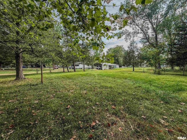 325 E WEBSTER Street, Herrin, IL 62948