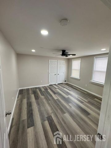 601 Ridgeway Avenue 3, South Amboy, NJ 08879