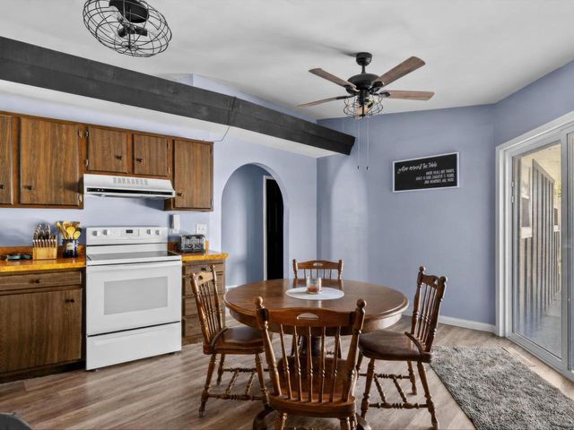 3919 Martin LANE, Two Rivers, WI 54241