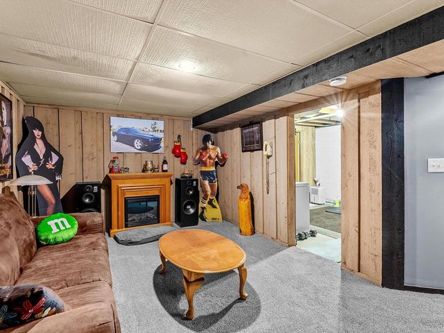 3919 Martin LANE, Two Rivers, WI 54241