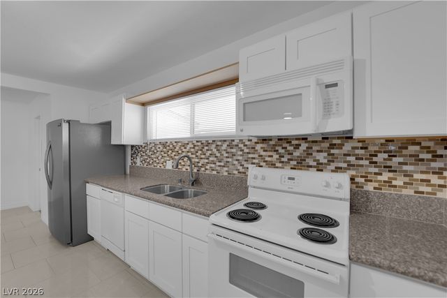 965 Miller Avenue, Las Vegas, NV 89106