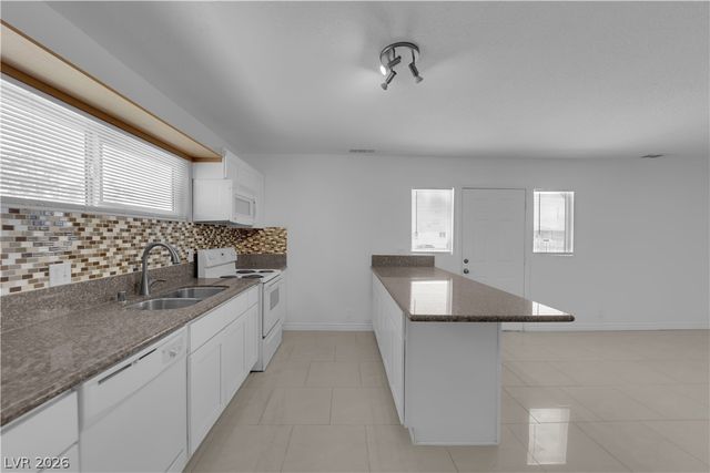 965 Miller Avenue, Las Vegas, NV 89106