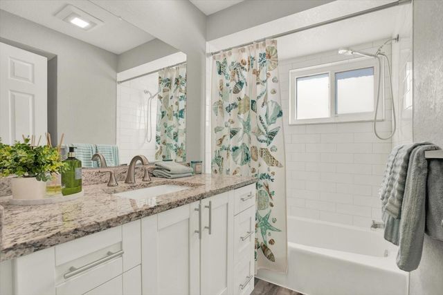 8781 LEONA STREET, Seminole, FL 33772