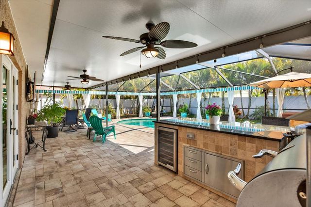 8781 LEONA STREET, Seminole, FL 33772