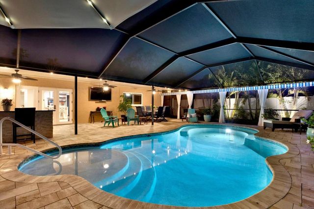 8781 LEONA STREET, Seminole, FL 33772