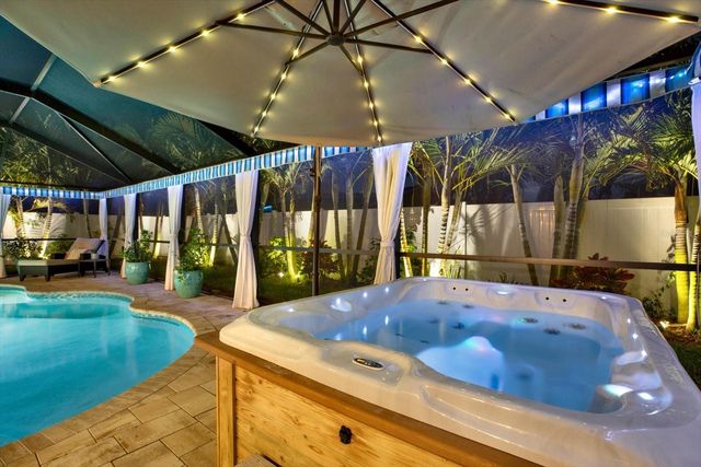 8781 LEONA STREET, Seminole, FL 33772