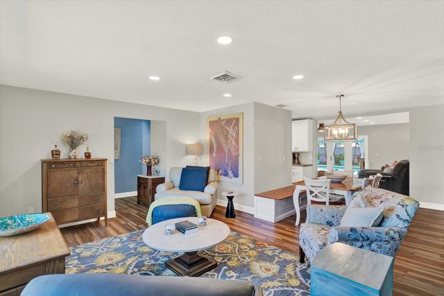 8781 LEONA STREET, Seminole, FL 33772