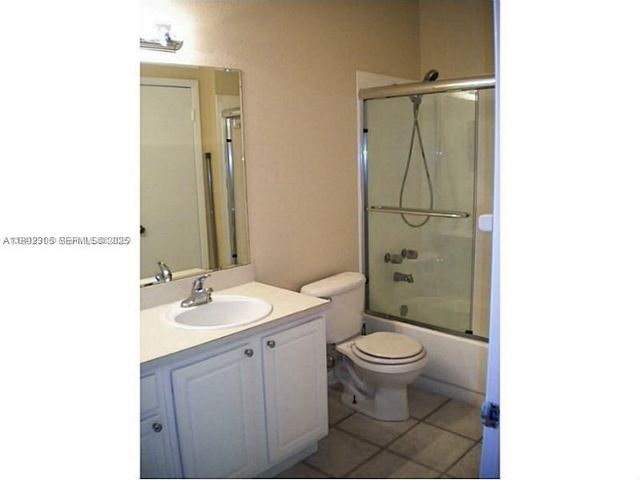1731 NW 96th Terrace 2G, Pembroke Pines, FL 33024