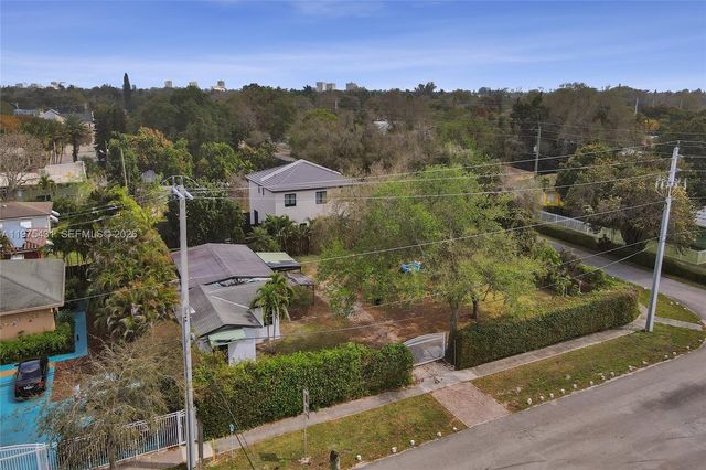 11809 NE 1st Avenue, Miami, FL 33161