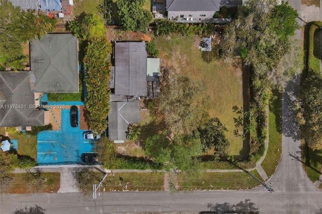 11809 NE 1st Avenue, Miami, FL 33161