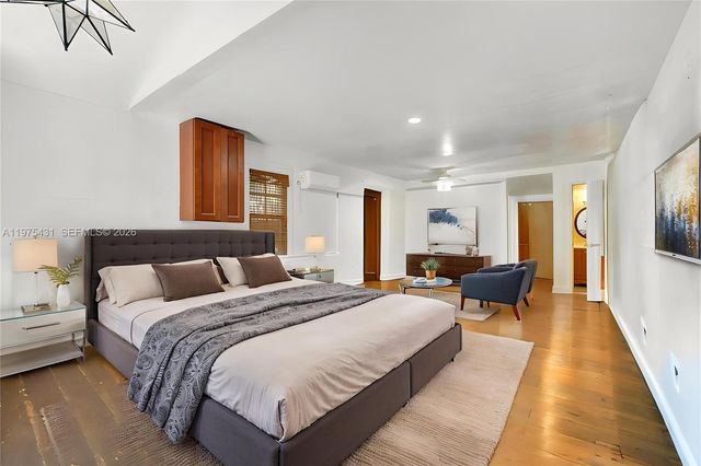 11809 NE 1st Avenue, Miami, FL 33161