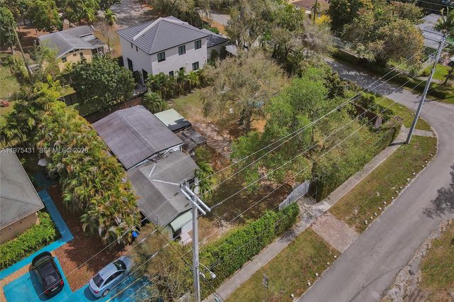 11809 NE 1st Avenue, Miami, FL 33161