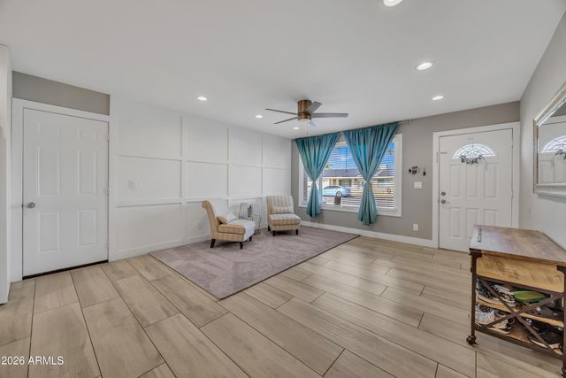 2115 W MORROW Drive, Phoenix, AZ 85027