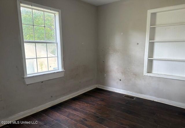 703 Hillmont Drive, Jackson, MS 39209