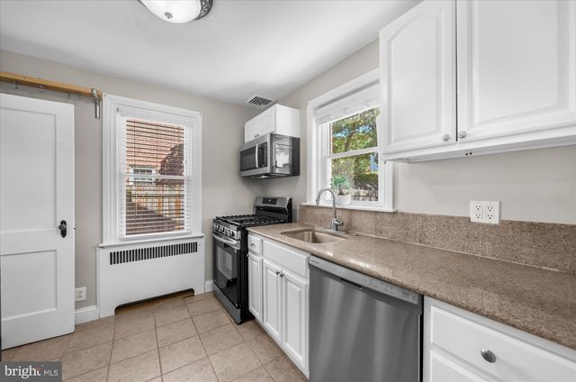107 S NORWINDEN DR, Springfield, PA 19064