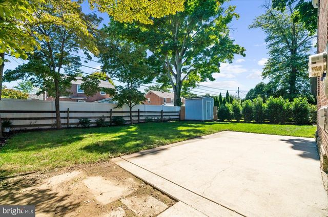 107 S NORWINDEN DR, Springfield, PA 19064