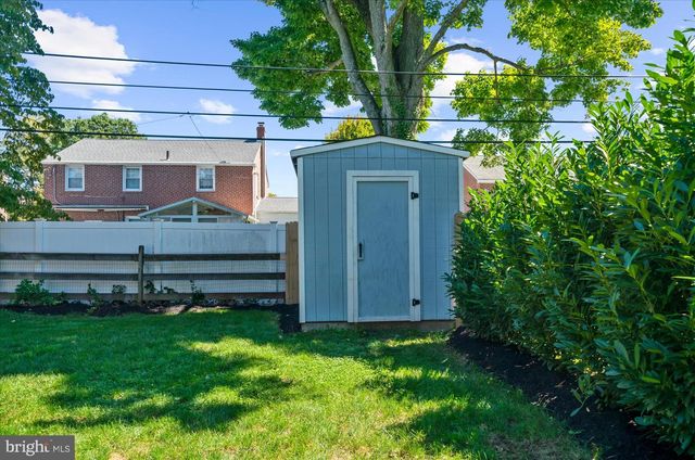 107 S NORWINDEN DR, Springfield, PA 19064