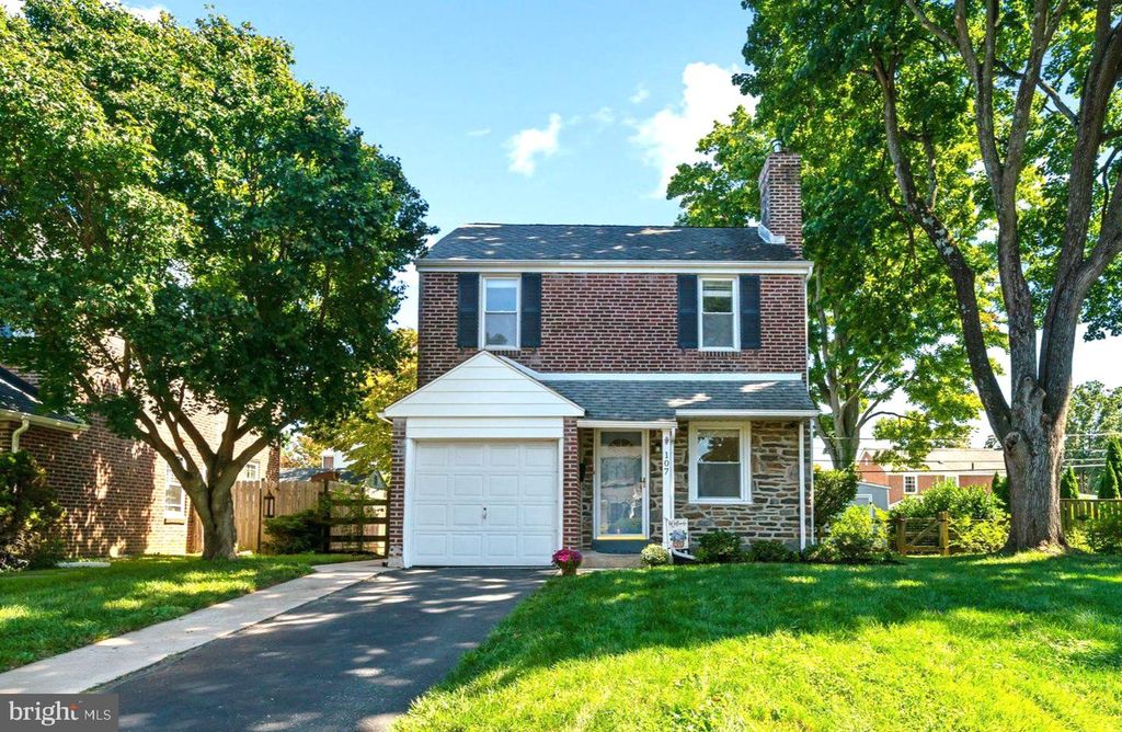 107 S NORWINDEN DR, Springfield, PA 19064