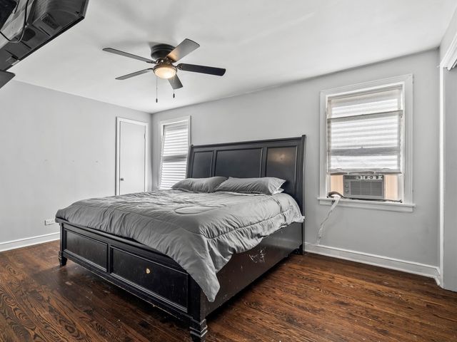 3434 W 71st Place, Chicago, IL 60629