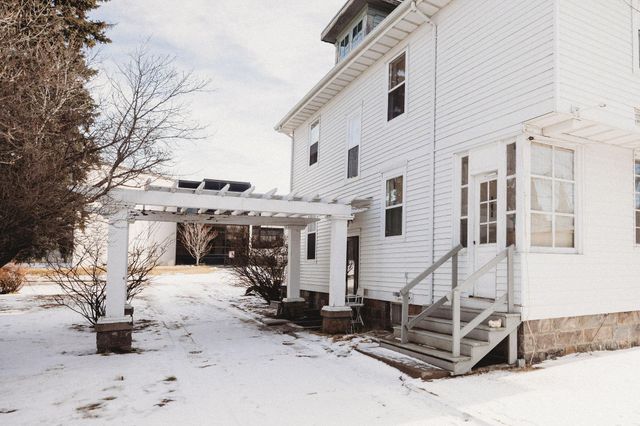 514 2nd Avenue SE, Jamestown, ND 58401