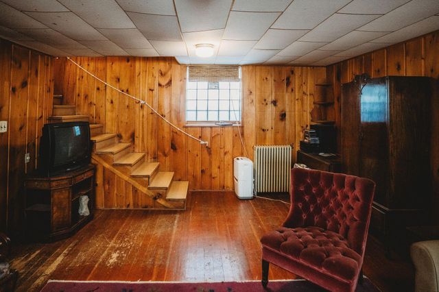 514 2nd Avenue SE, Jamestown, ND 58401