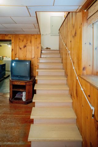 514 2nd Avenue SE, Jamestown, ND 58401