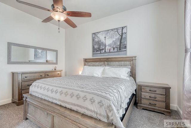 3918 E Hazelwood Way, Ammon, ID 83406