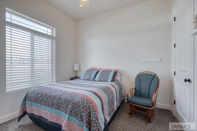 3918 E Hazelwood Way, Ammon, ID 83406