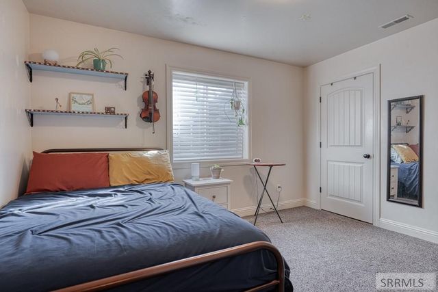 3918 E Hazelwood Way, Ammon, ID 83406