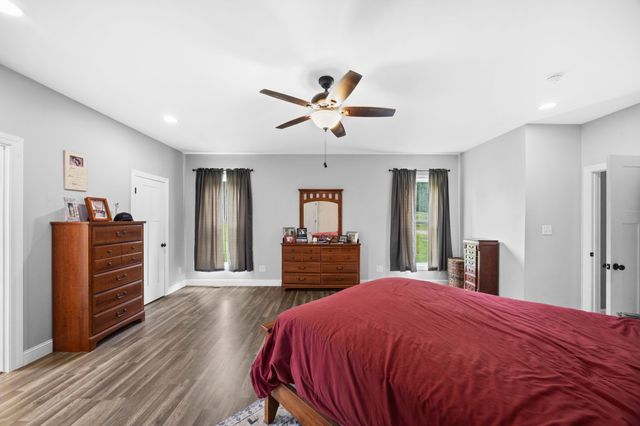 8551 Crawley Hill Rd, Mount Pleasant, TN 38474