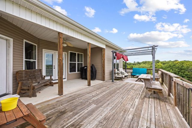 8551 Crawley Hill Rd, Mount Pleasant, TN 38474