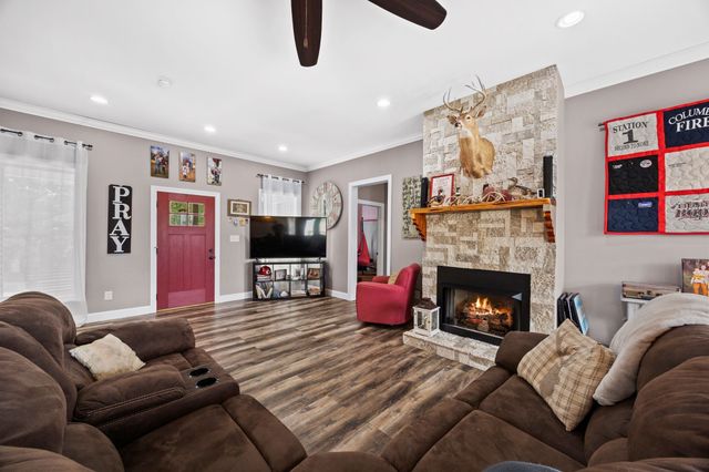 8551 Crawley Hill Rd, Mount Pleasant, TN 38474
