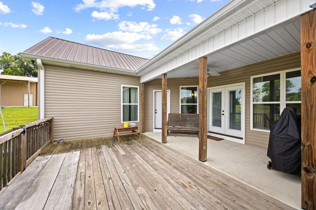 8551 Crawley Hill Rd, Mount Pleasant, TN 38474