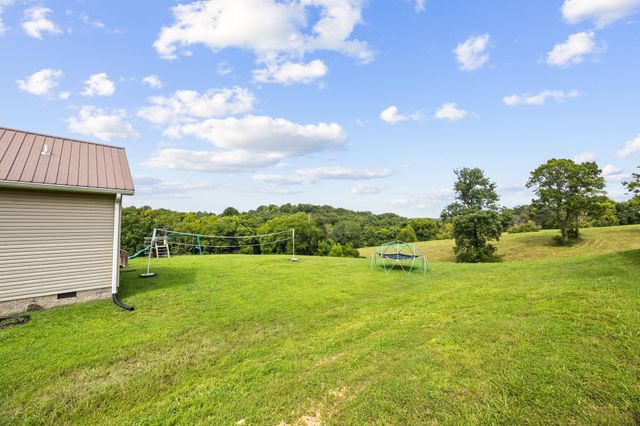8551 Crawley Hill Rd, Mount Pleasant, TN 38474