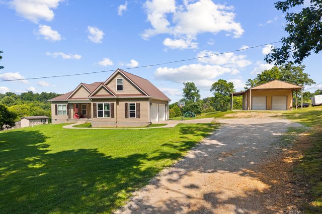 8551 Crawley Hill Rd, Mount Pleasant, TN 38474