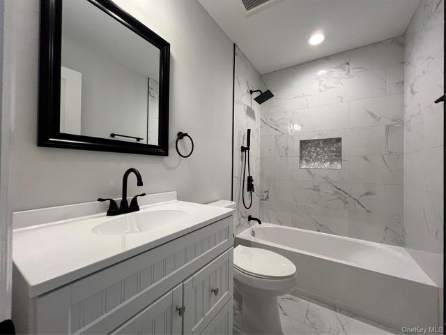 35 Babylon Road, Mastic Beach, NY 11951