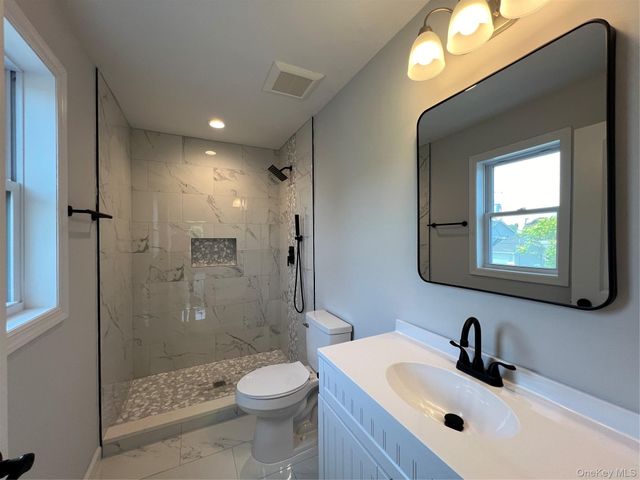 35 Babylon Road, Mastic Beach, NY 11951