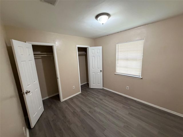 6904 Millrace DR B, Austin, TX 78724