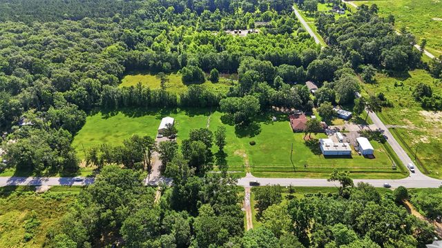 31574 Huffman Cleveland Road, Huffman, TX 77336