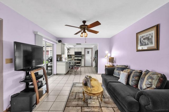 1710 W River Drive, Margate, FL 33063