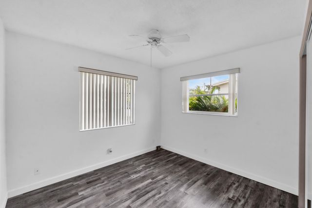 1710 W River Drive, Margate, FL 33063